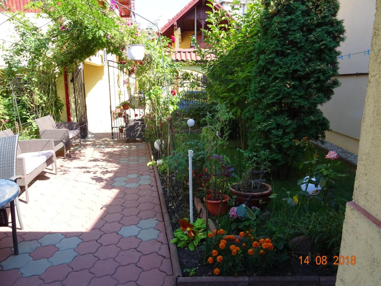 Pensiunea Magnolia Sibiu Exterior photo